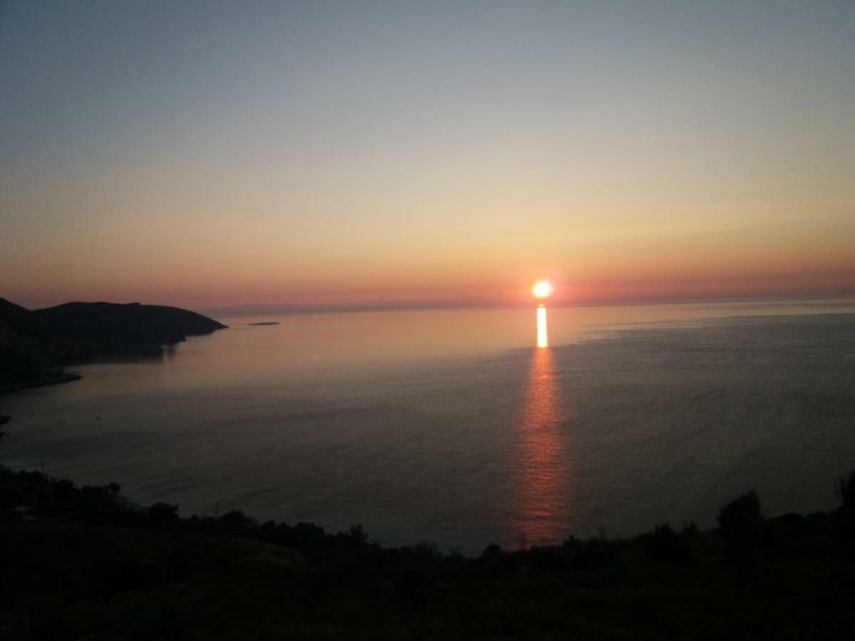 Agnanti Villa Ahladerí Kültér fotó